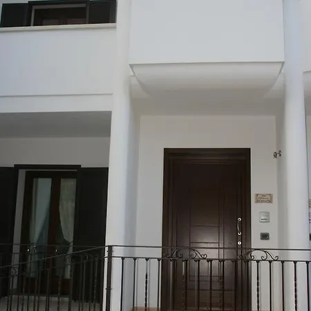 Affittacamere Madi Immobiliare Πανσιόν