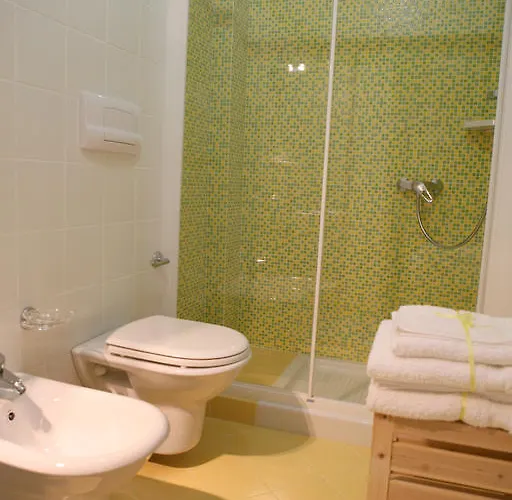 Πανσιόν Affittacamere Madi Immobiliare